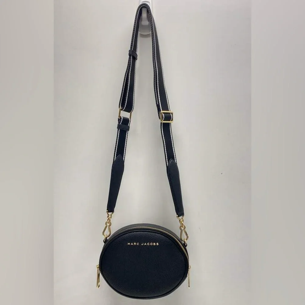 NWOT Marc Jacobs Black Oval Crossbody Bag with Gold Accents - Picture 5 of 14